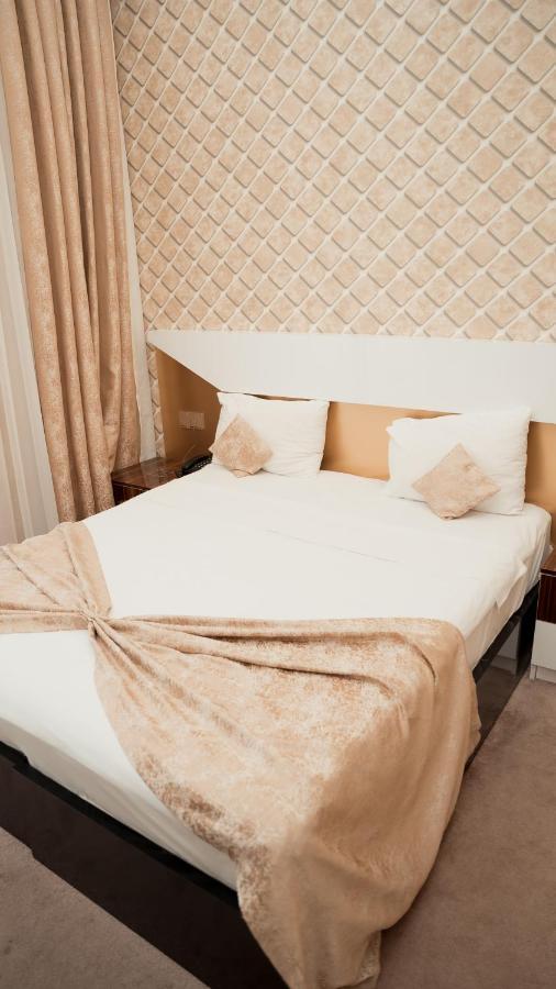 Dionis Baku Hotel Kültér fotó